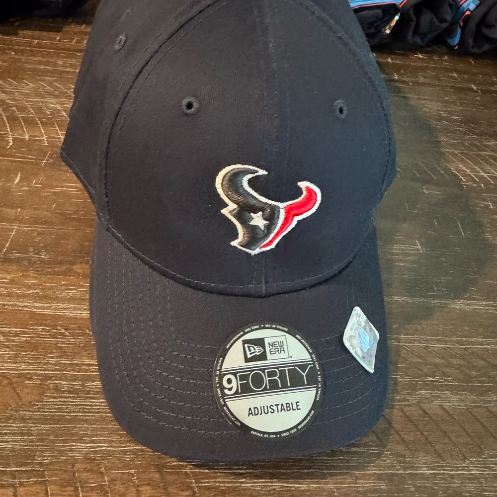 New Era Navy 9FORTY Cap with Embroidered Logo